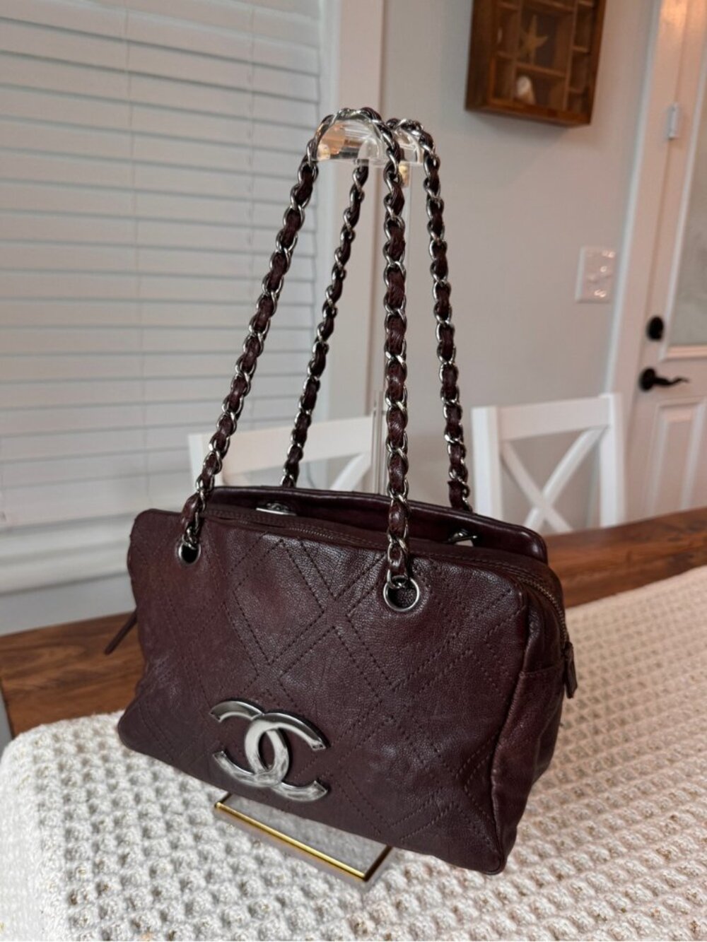 CHANEL Vintage Brown Caviar Leather Shoulder Bag COA INCLUDED Good